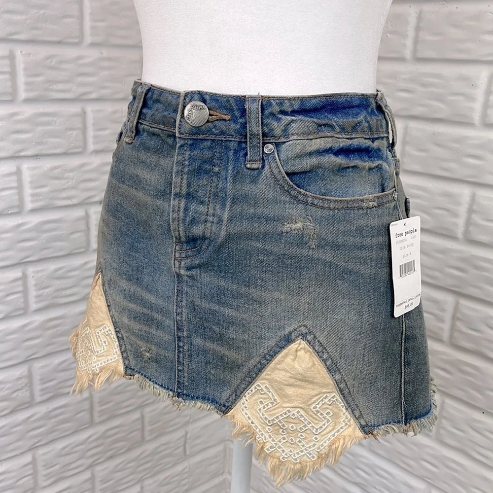FREE PEOPLE TIRE SWING Handkerchief Hem Jean Mini Skirt Rugged SZ 4 NWT - Picture 3 of 16